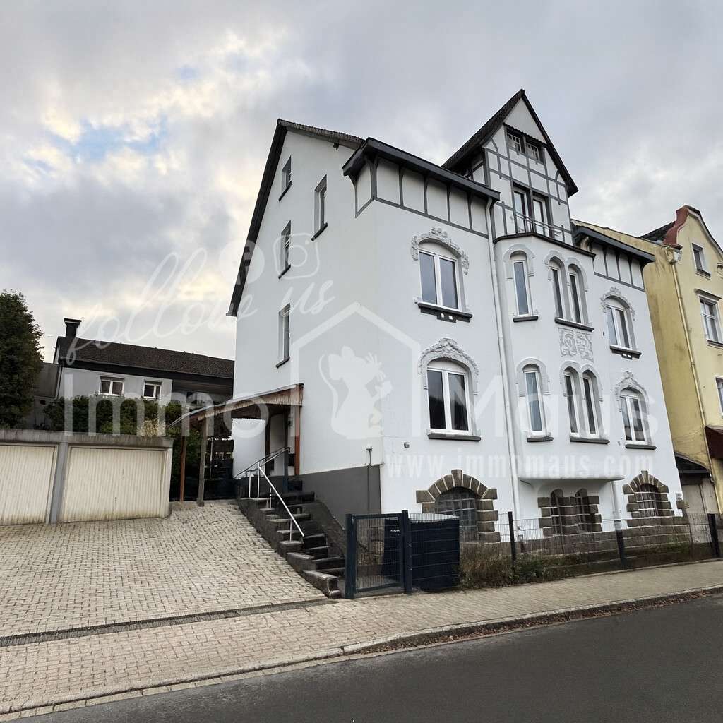 Thumbnail-Haus zum Kaufen in Schalksmühle 349.000,00 € 308.28 m²