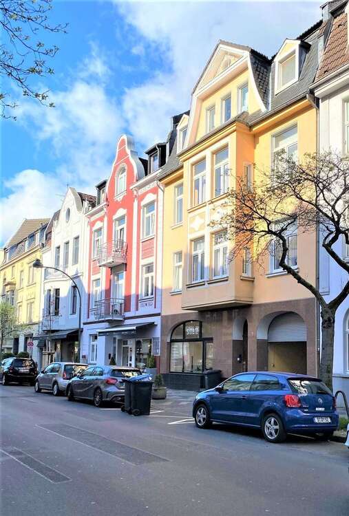 Thumbnail-Haus zum Kaufen in Düsseldorf 3.950.000,00 € 750 m²