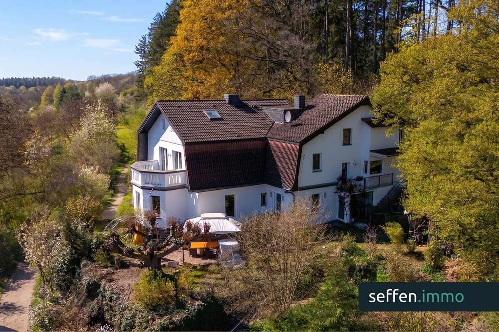 Thumbnail-Haus zum Kaufen in Gönnersdorf 695.000,00 € 201 m²
