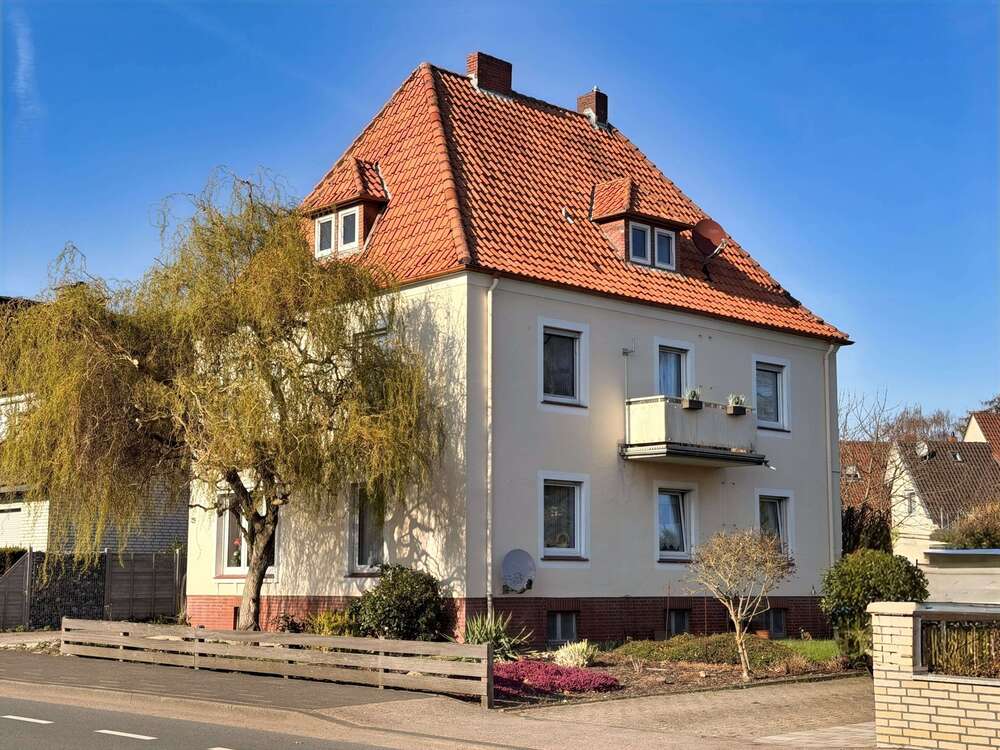 Thumbnail-Haus zum Kaufen in Enger 298.000,00 € 195.15 m²