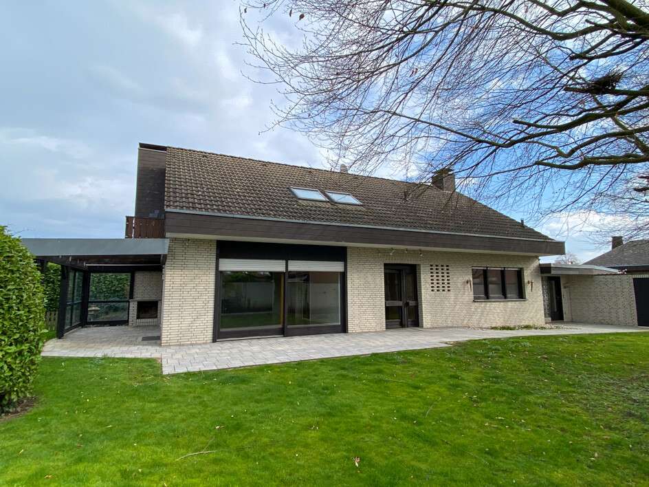 Thumbnail-Haus zum Mieten in Geldern 1.900,00 € 203 m²
