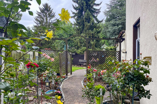 Thumbnail-Haus zum Kaufen in Essen 1.495.000,00 € 824 m²