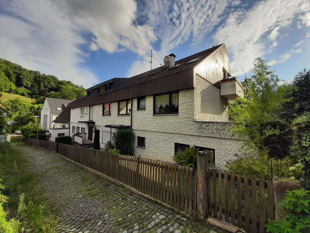 Thumbnail-Haus zum Kaufen in Stuttgart 785.000,00 € 255 m²