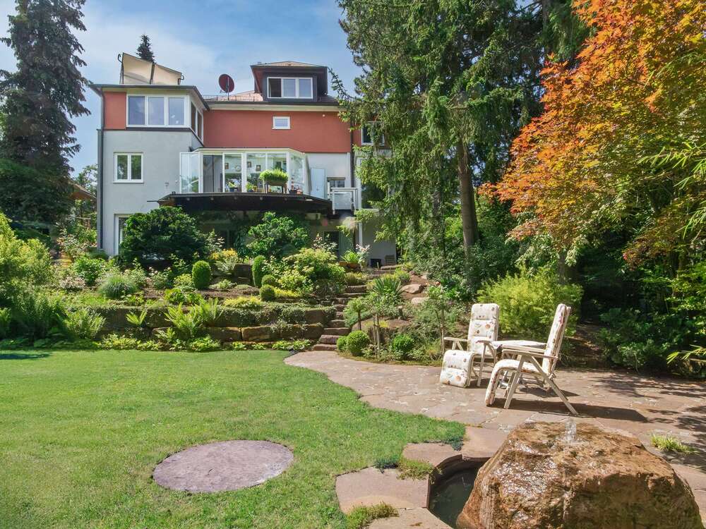 Thumbnail-Haus zum Kaufen in Gerlingen 1.360.000,00 € 207 m²