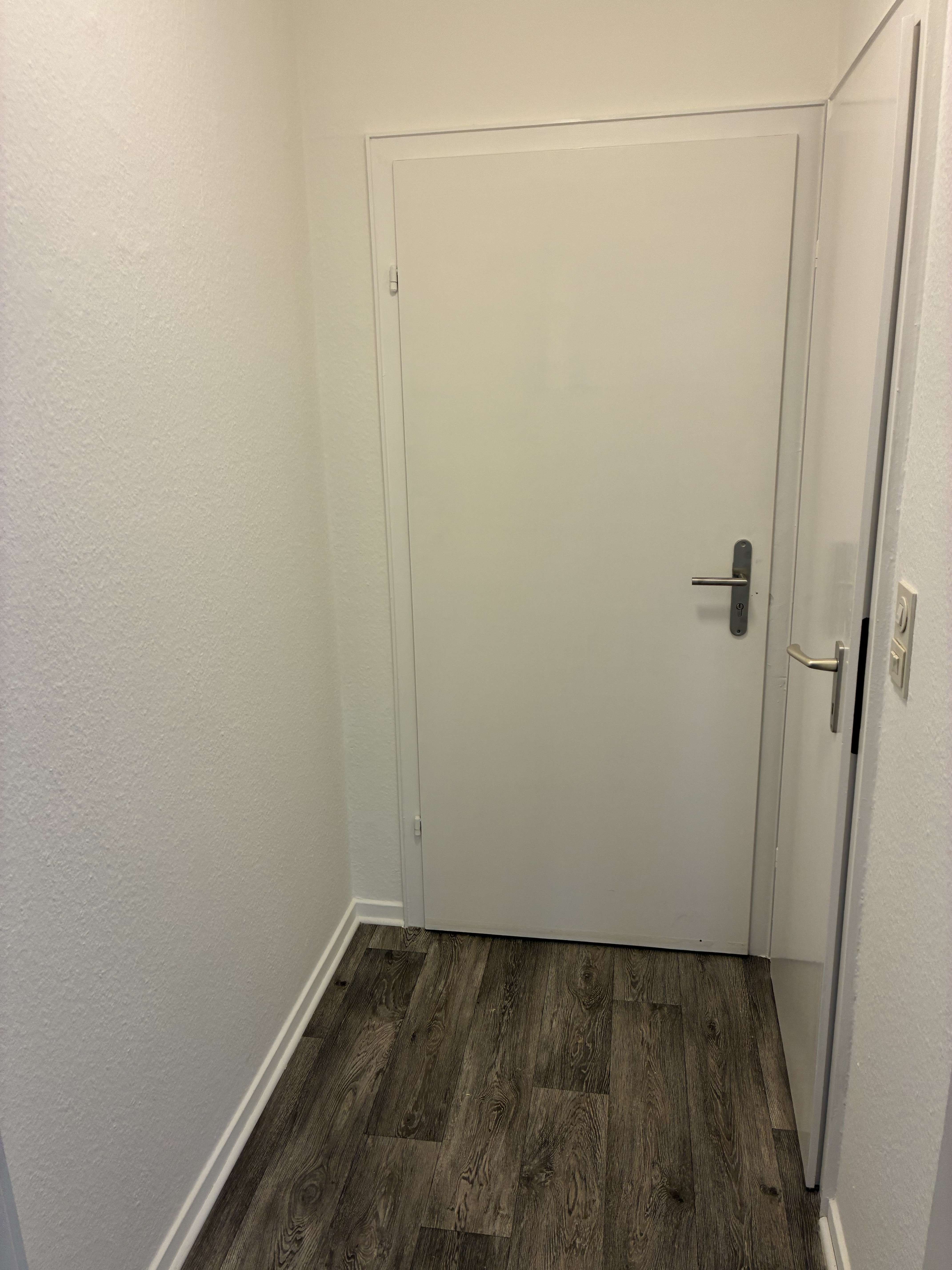 Thumbnail-Wohnung zum Mieten in Düsseldorf 420,00 € 22 m²