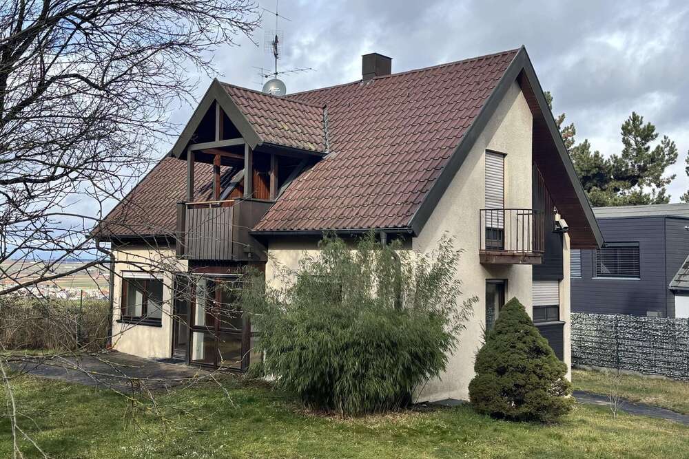 Thumbnail-Haus zum Kaufen in Gerlingen 895.000,00 € 100.21 m²