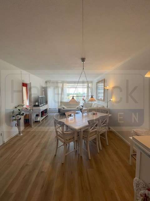 Thumbnail-Wohnung zum Kaufen in Sierksdorf 198.000,00 € 52 m²