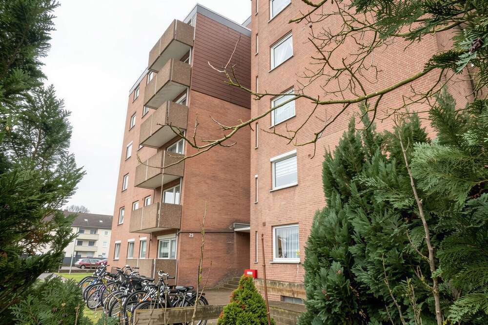Thumbnail-Wohnung zum Kaufen in Gütersloh 197.000,00 € 97.26 m²