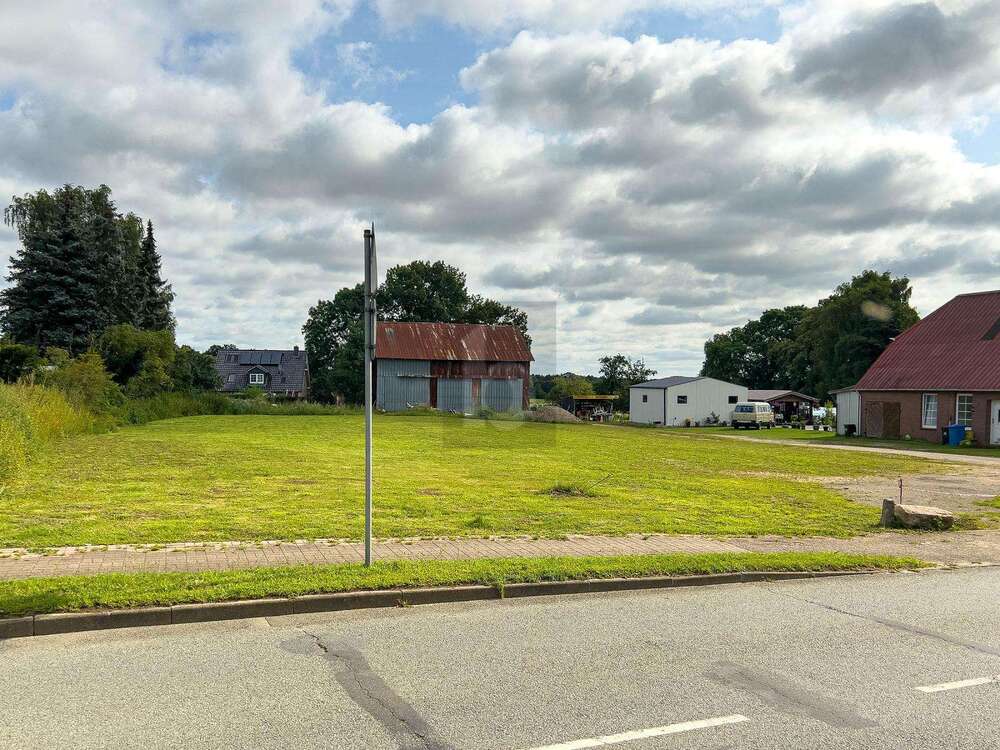 Thumbnail-Grundstück zu verkaufen in Klein Gladebrügge 151.480,00 € 541 m²