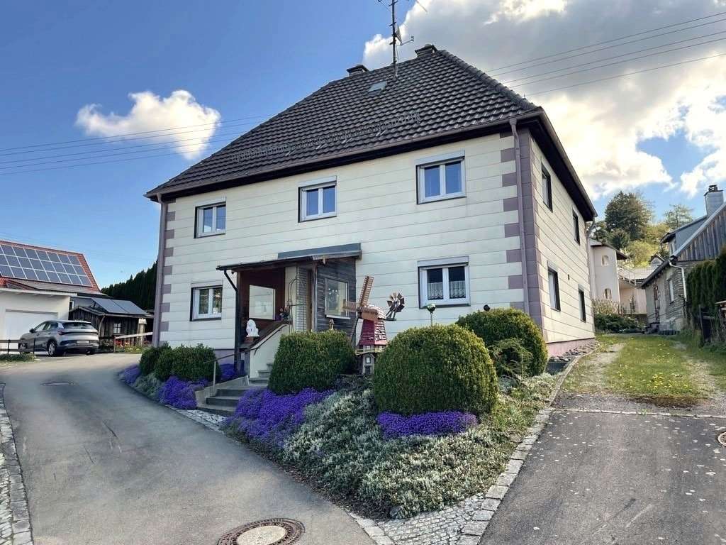 Thumbnail-Haus zum Kaufen in Boos 199.000,00 € 149 m²