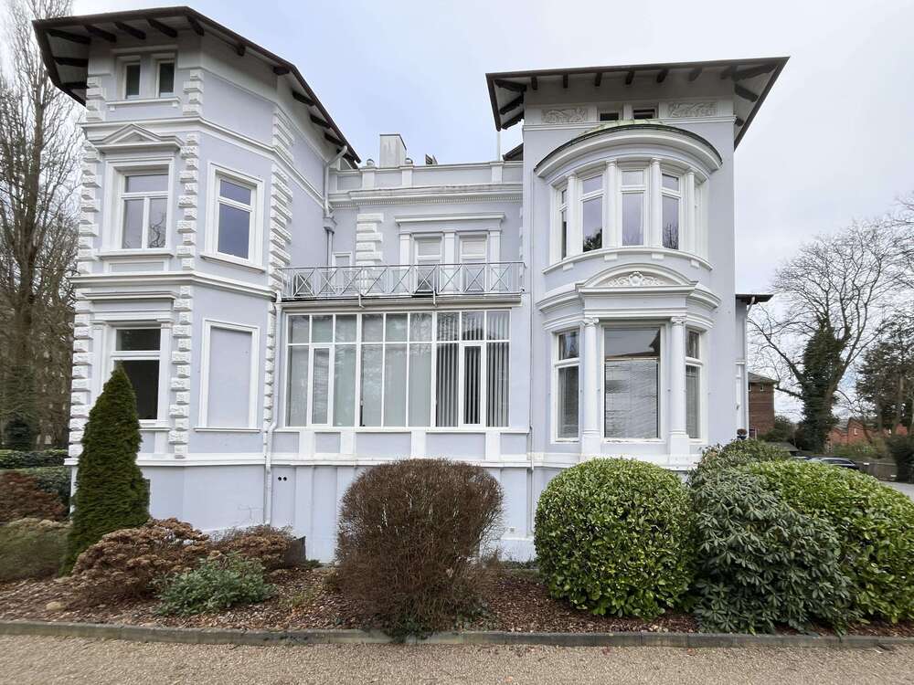 Thumbnail-Wohnung zum Kaufen in Delmenhorst 129.000,00 € 83 m²