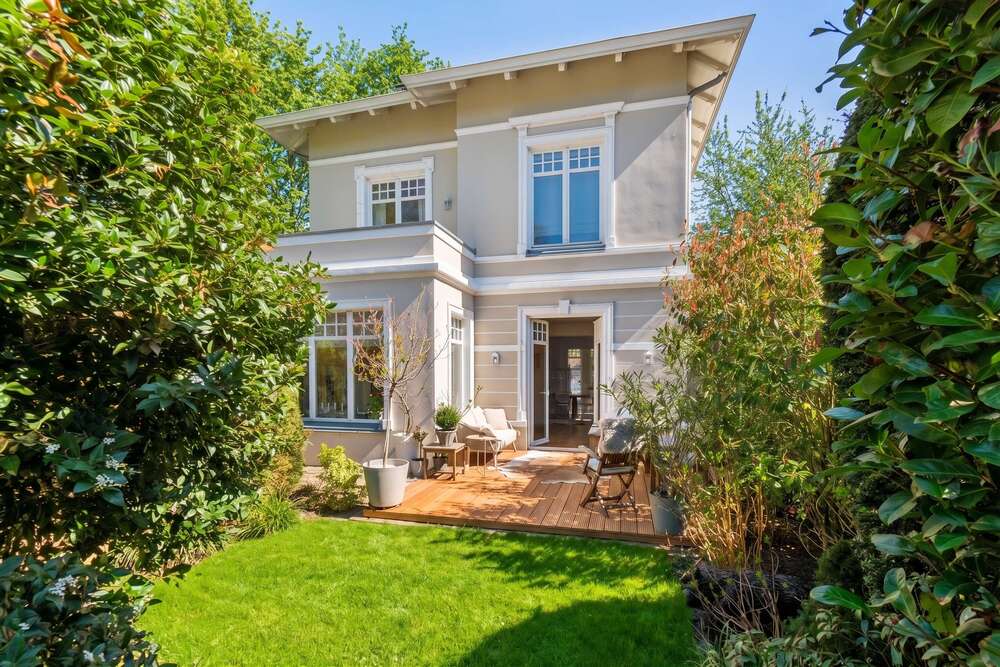 Thumbnail-Haus zum Kaufen in Hamburg 1.490.000,00 € 163 m²