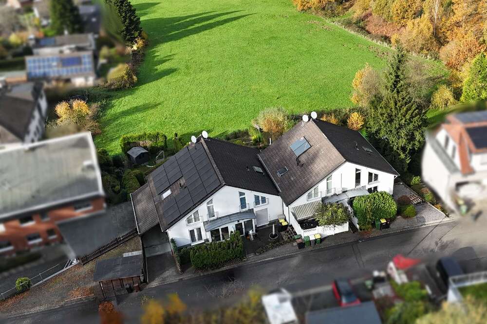 Thumbnail-Haus zum Kaufen in Rösrath 685.000,00 € 167.51 m²