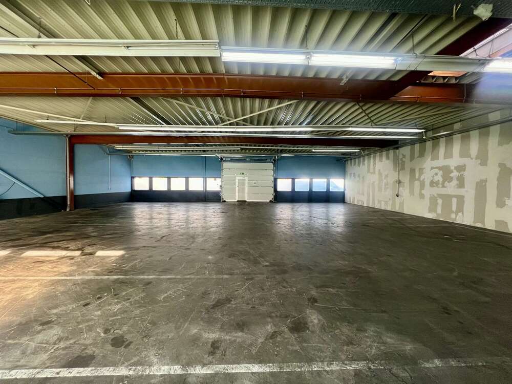 Thumbnail-Halle in Mönchengladbach 2.550,50 € 437.67 m²