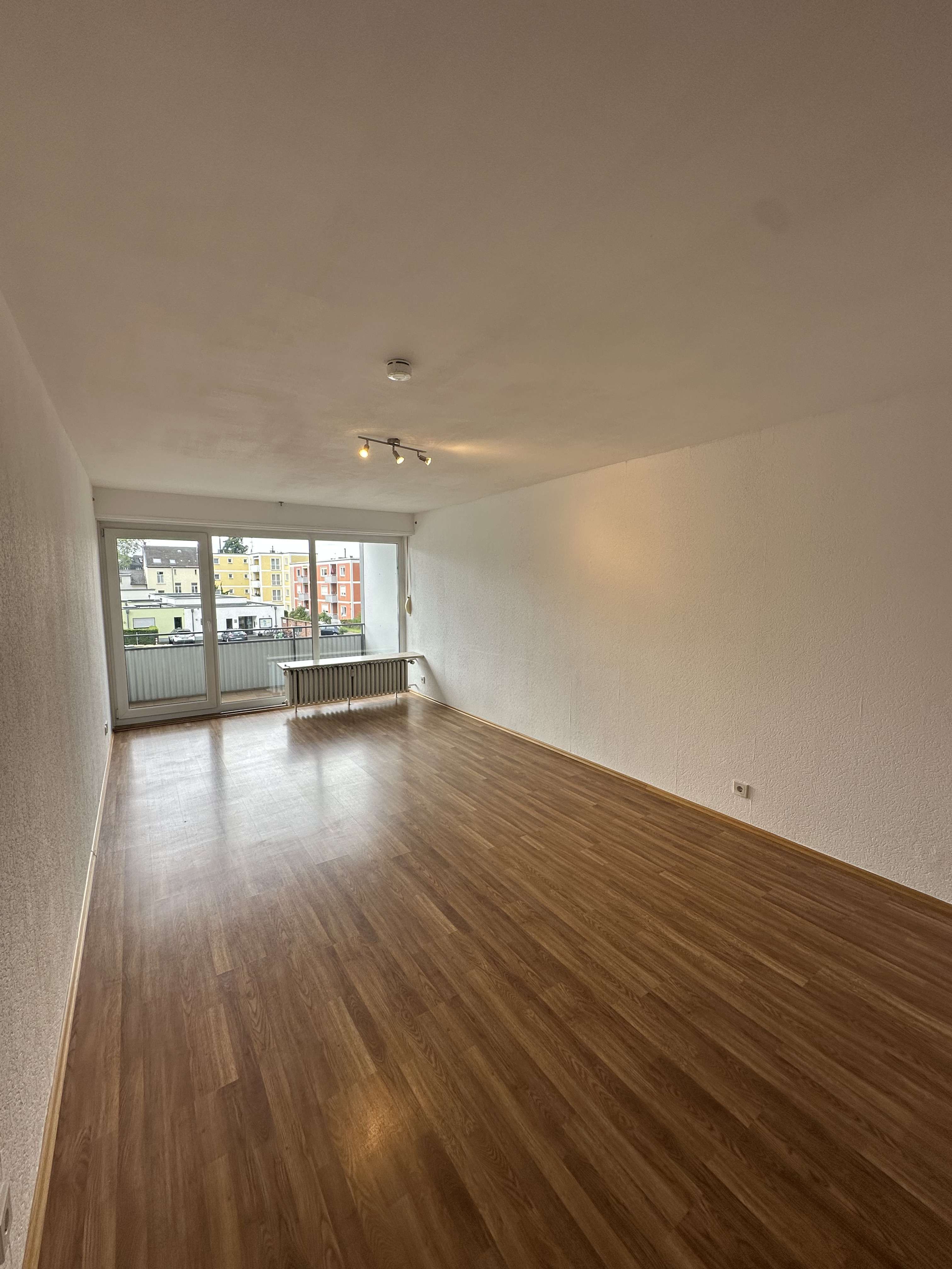 Thumbnail-Wohnung zum Mieten in Königswinter 700,00 € 79 m²