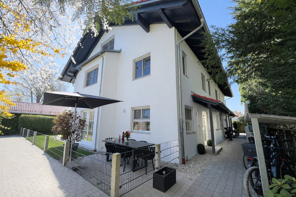 Thumbnail-Haus zum Kaufen in Oberhaching 1.285.000,00 € 150 m²