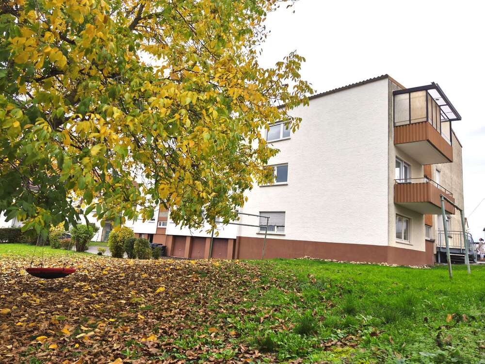 Thumbnail-Wohnung zum Kaufen in Hechingen 129.000,00 € 67.48 m²