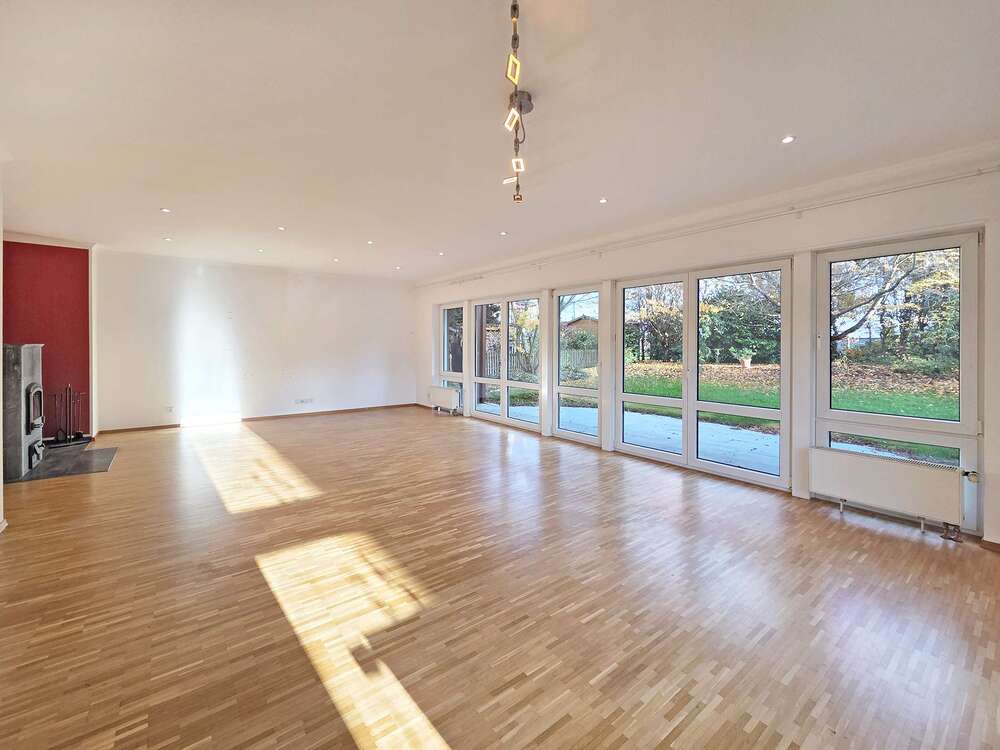 Thumbnail-Haus zum Kaufen in Ditzingen 939.000,00 € 227 m²