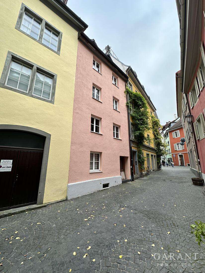 Thumbnail-Haus zum Mieten in Konstanz 3.300,00 € 270 m²