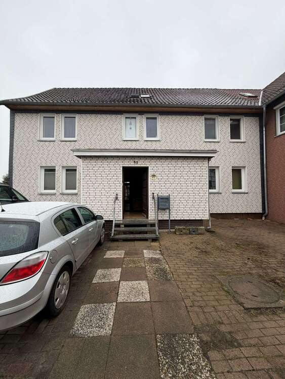 Thumbnail-Haus zum Kaufen in Hoheneggelsen 169.000,00 € 233 m²