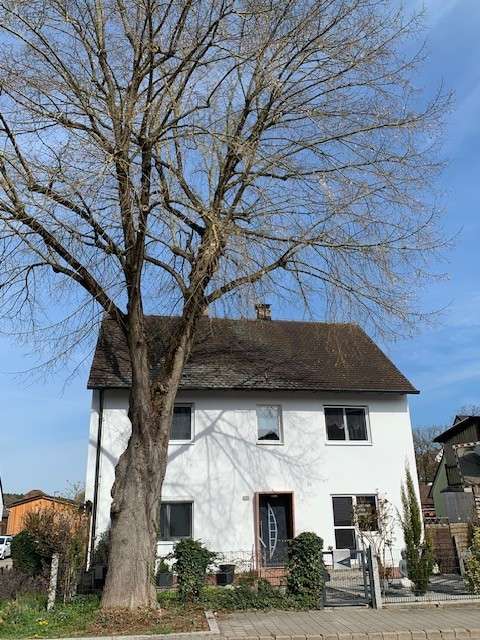 Thumbnail-Haus zum Kaufen in Zirndorf 475.000,00 € 110 m²