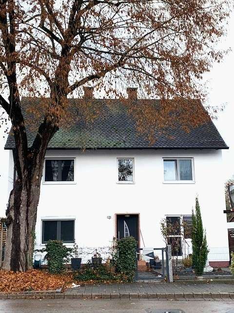 Thumbnail-Haus zum Kaufen in Zirndorf 475.000,00 € 110 m²