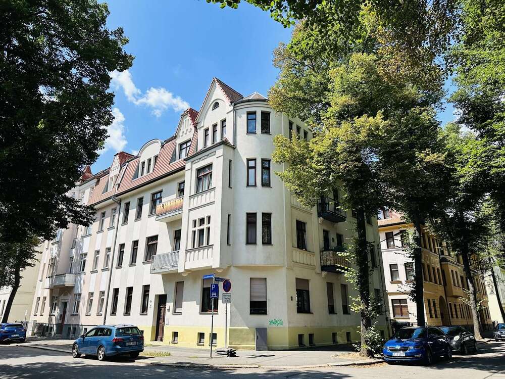 Thumbnail-Wohnung zum Mieten in Zwickau 200,00 € 32.55 m²