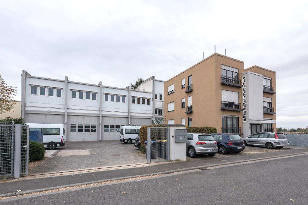 Thumbnail-Halle in Hochheim 1.600.000,00 € 200 m²