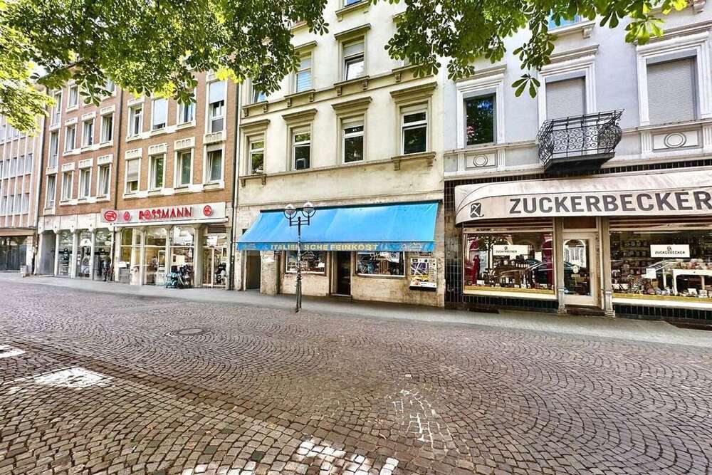 Thumbnail-Haus zum Kaufen in Karlsruhe 1.299.000,00 € 428.3 m²