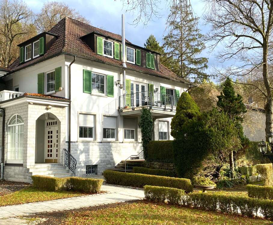 Thumbnail-Wohnung zum Kaufen in Aidlingen 380.000,00 € 102.3 m²