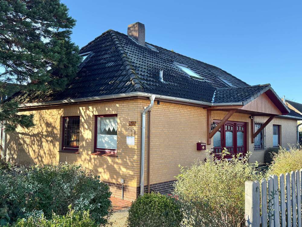 Thumbnail-Haus zum Kaufen in Butjadingen 265.000,00 € 213 m²