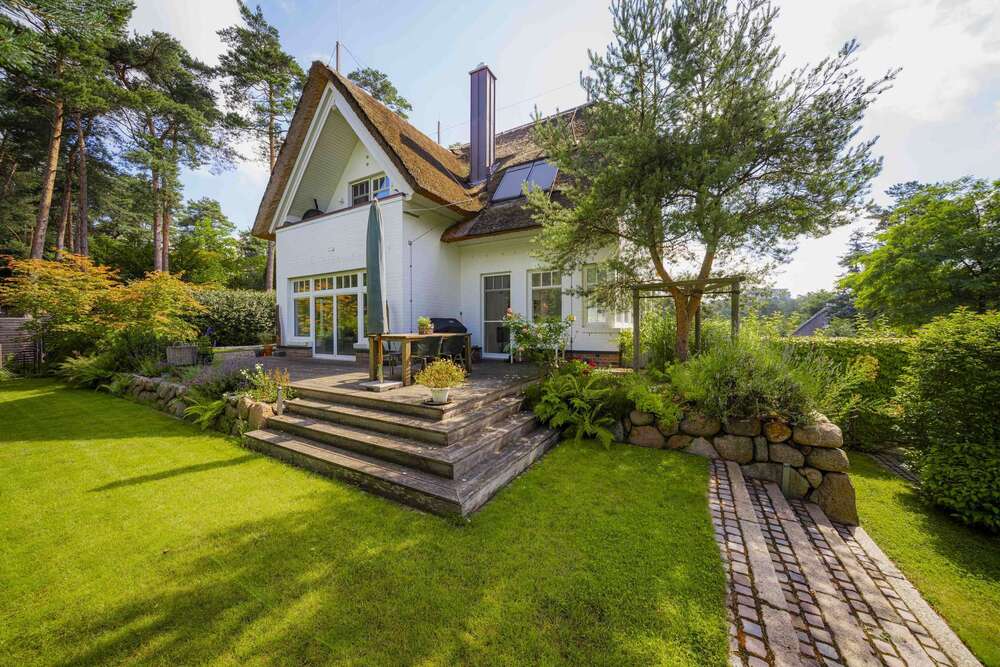 Thumbnail-Haus zum Kaufen in Buchholz in der Nordheide 1.690.000,00 € 245 m²