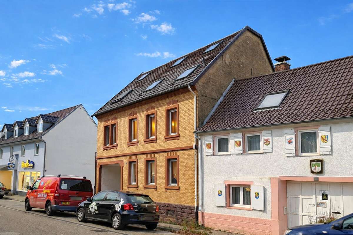 Thumbnail-Haus zum Kaufen in Weingarten 689.000,00 € 288 m²