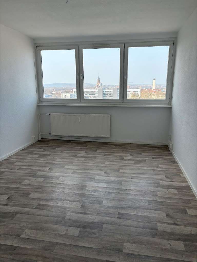Thumbnail-Wohnung zum Mieten in Neubrandenburg 240,00 € 24 m²