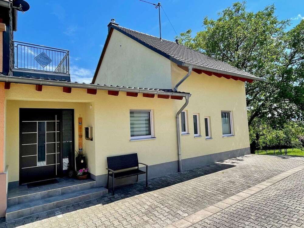 Thumbnail-Haus zum Kaufen in Becherbach 279.000,00 € 180 m²