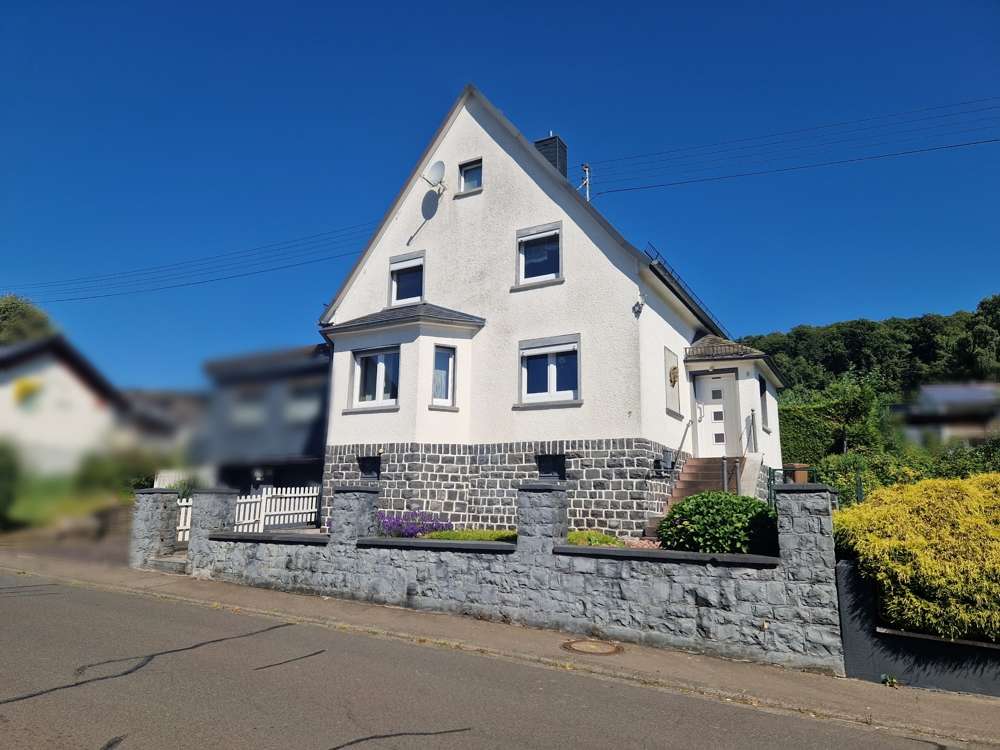 Thumbnail-Haus zum Kaufen in Hardt 135.000,00 € 123 m²