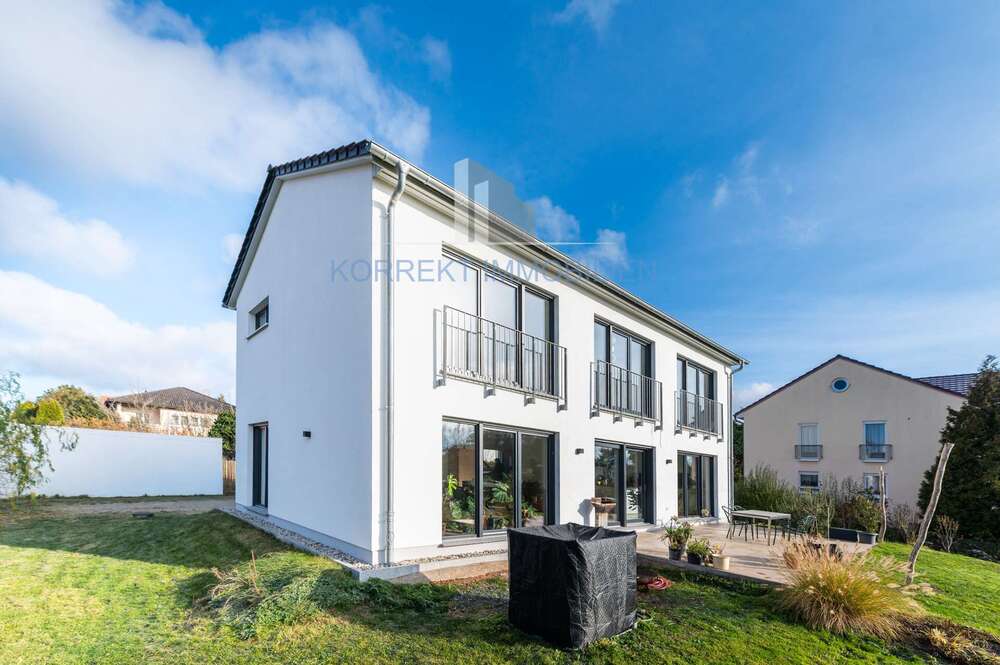 Thumbnail-Haus zum Kaufen in Radebeul 1.100.000,00 € 165 m²