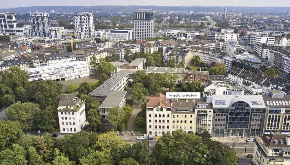 Thumbnail-Wohnung zum Kaufen in Düsseldorf 699.000,00 € 200 m²