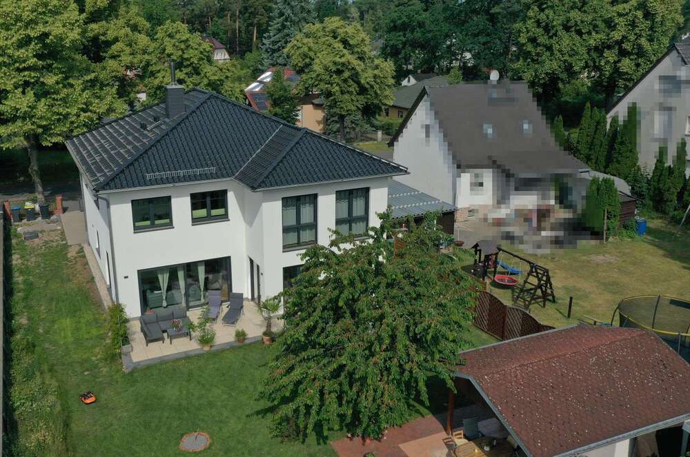 Thumbnail-Haus zum Kaufen in Falkensee 1.325.000,00 € 267 m²