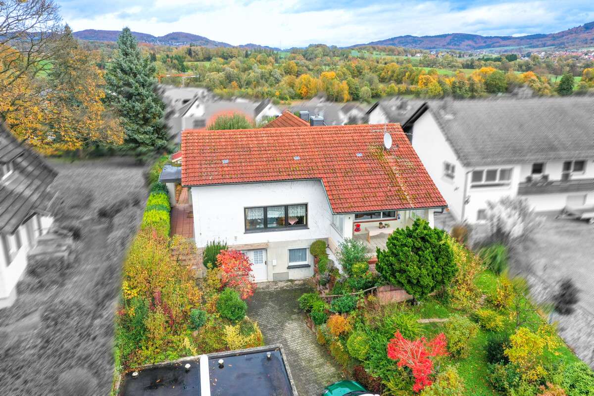 Thumbnail-Haus zum Kaufen in Fürth 360.000,00 € 184 m²