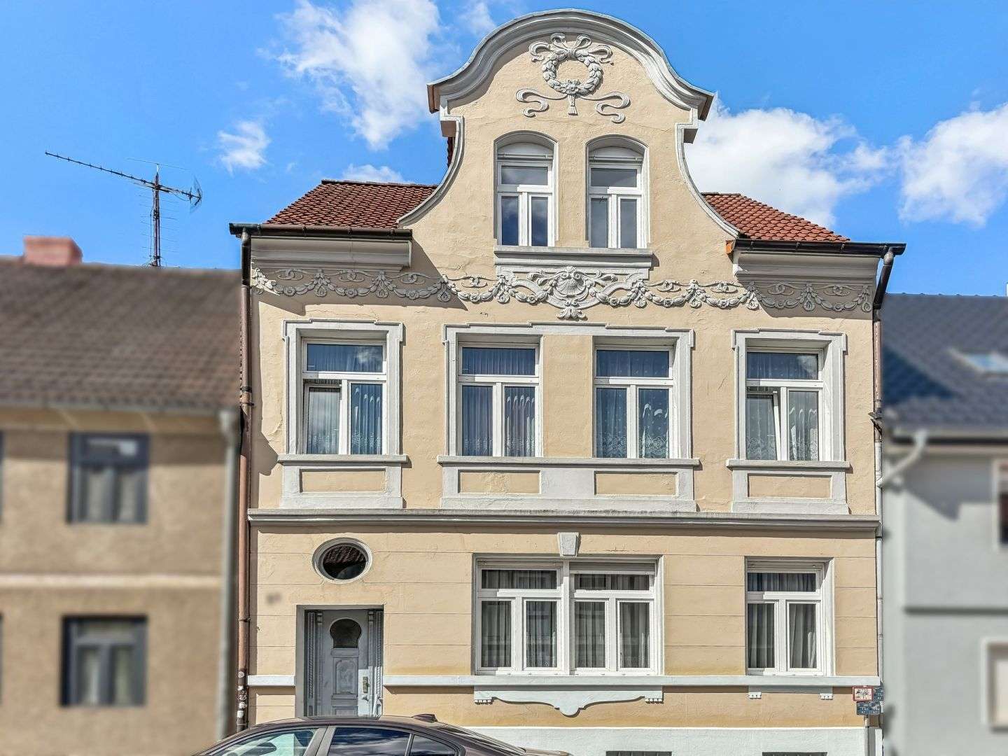 Thumbnail-Haus zum Kaufen in Burg 98.000,00 € 164.05 m²