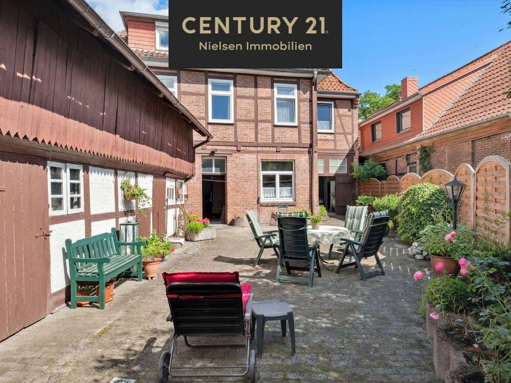 Thumbnail-Haus zum Kaufen in Rotenburg 425.000,00 € 245 m²