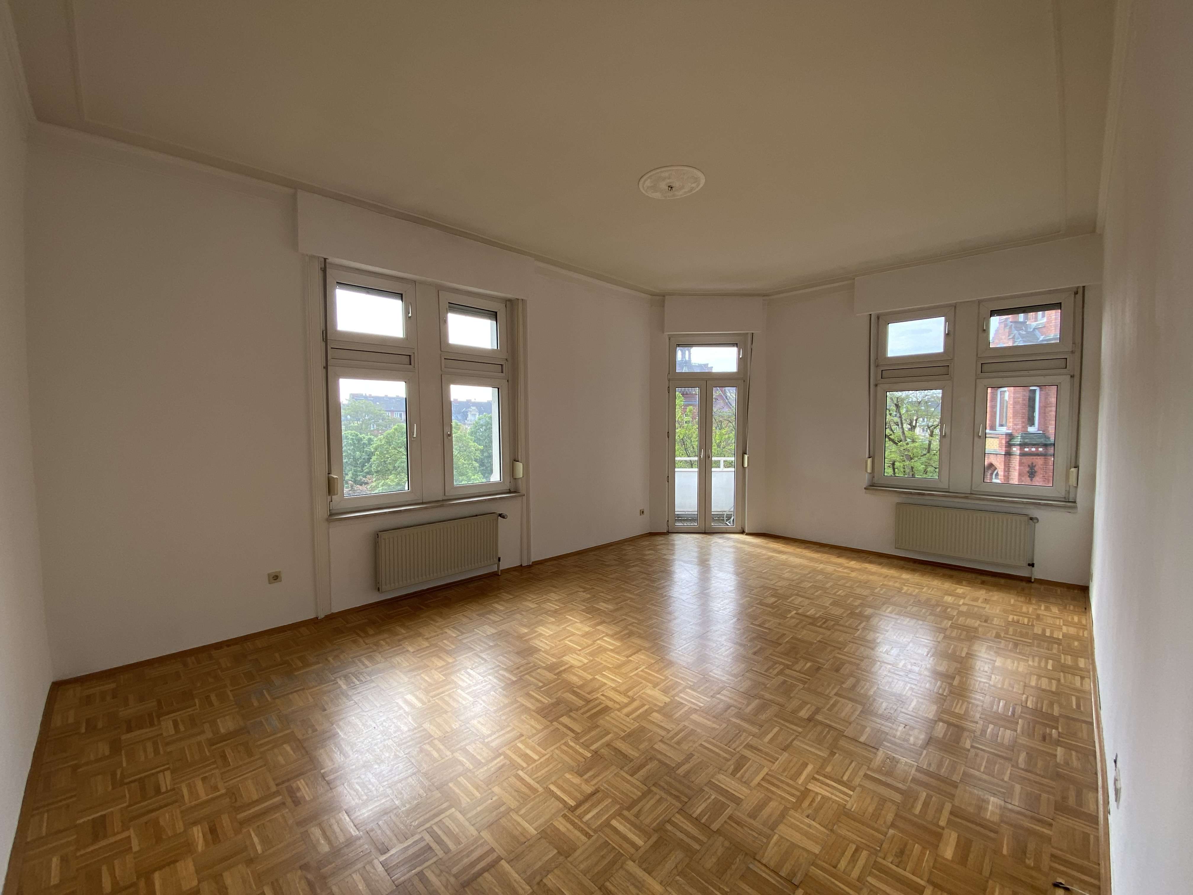 Thumbnail-Wohnung zum Mieten in Wiesbaden 1.695,00 € 125 m²