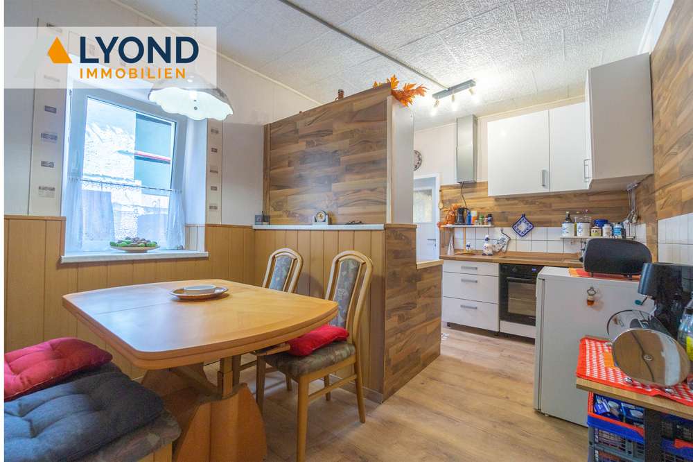 Thumbnail-Haus zum Kaufen in Hecklingen 55.000,00 € 170 m²