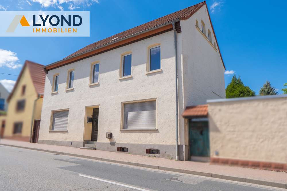 Thumbnail-Haus zum Kaufen in Hecklingen 55.000,00 € 170 m²