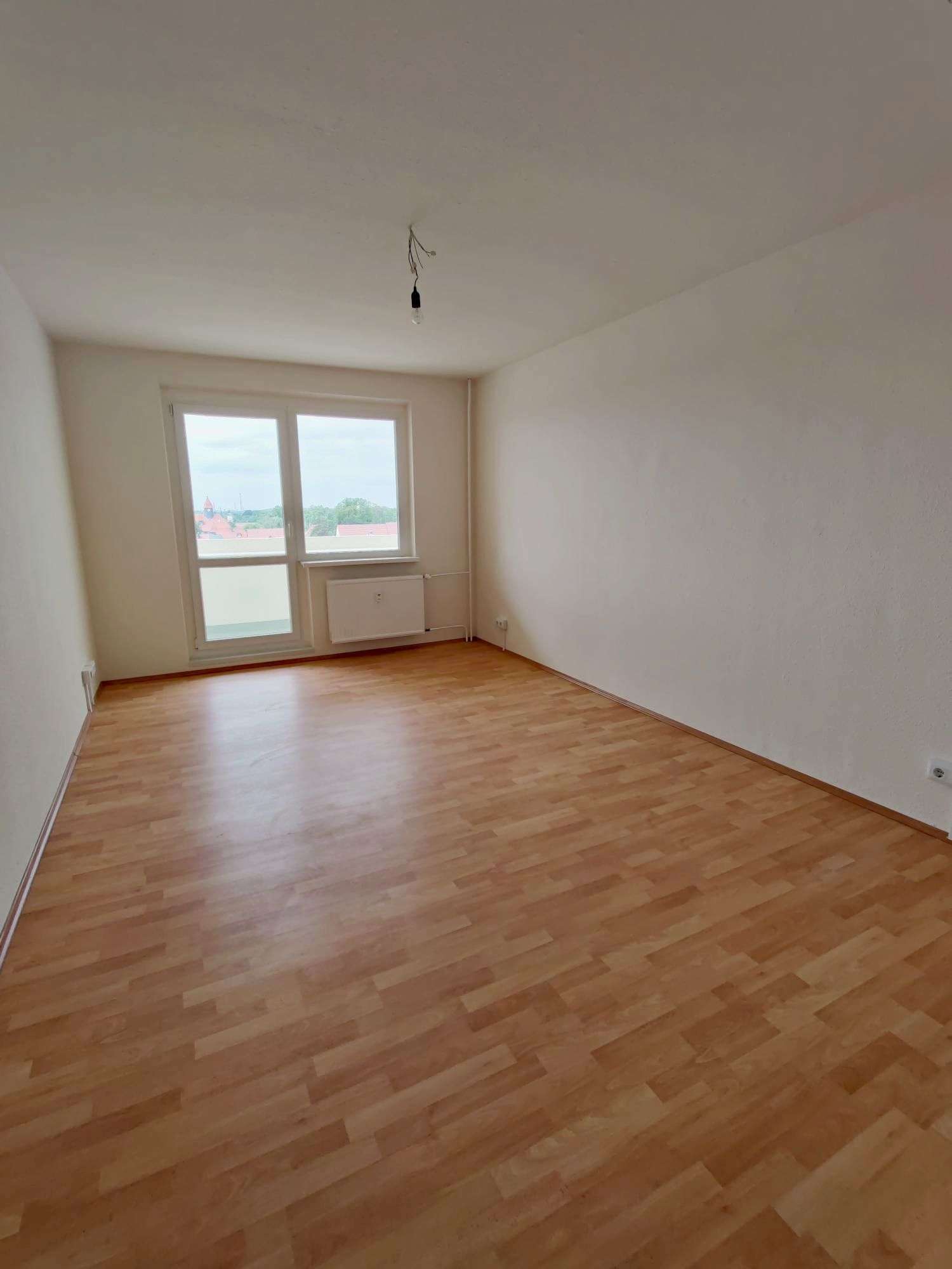 Thumbnail-Wohnung zum Mieten in Rötha 365,00 € 55.5 m²