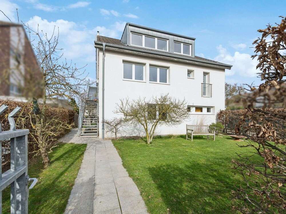 Thumbnail-Haus zum Kaufen in Grevenbroich 619.000,00 € 309 m²