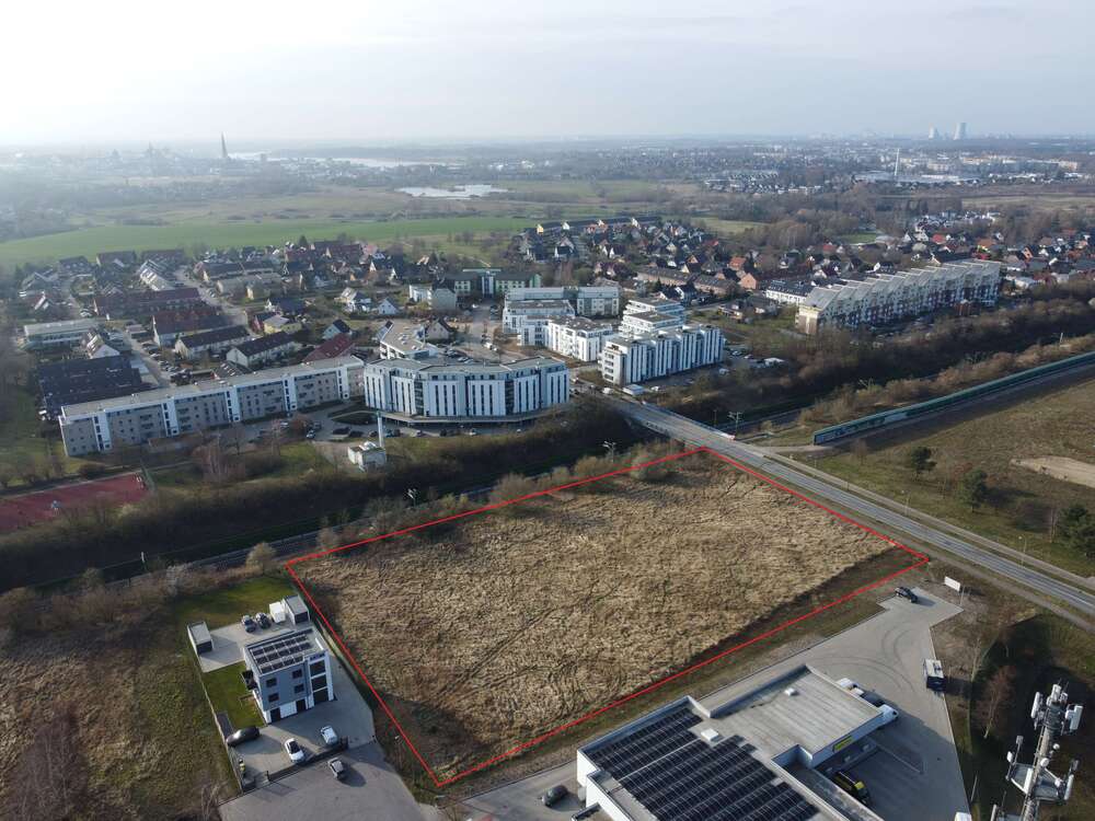 Thumbnail-Grundstück in Rostock 2.800.000,00 € 10200 m²