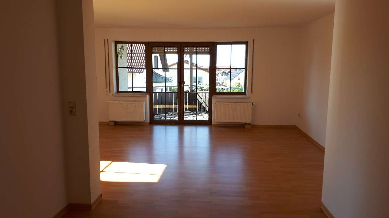 Thumbnail-Wohnung zum Mieten in Schkopau 885,00 € 93.15 m²