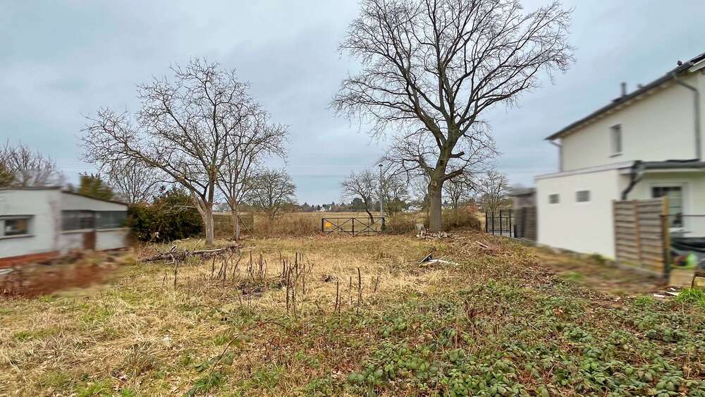 Thumbnail-Grundstück zu verkaufen in Teltow 597.000,00 € 995 m²